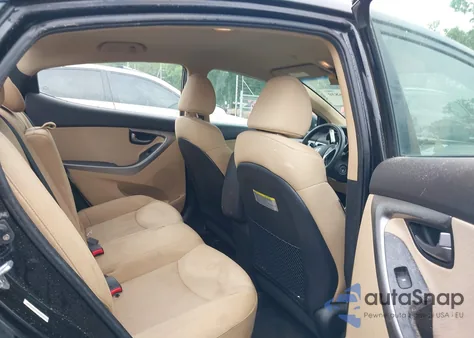 2012 Hyundai Elantra Gls (Ulsan Plant) z USA, uszkodzony, nr VIN KMHDH4AE1CU207971